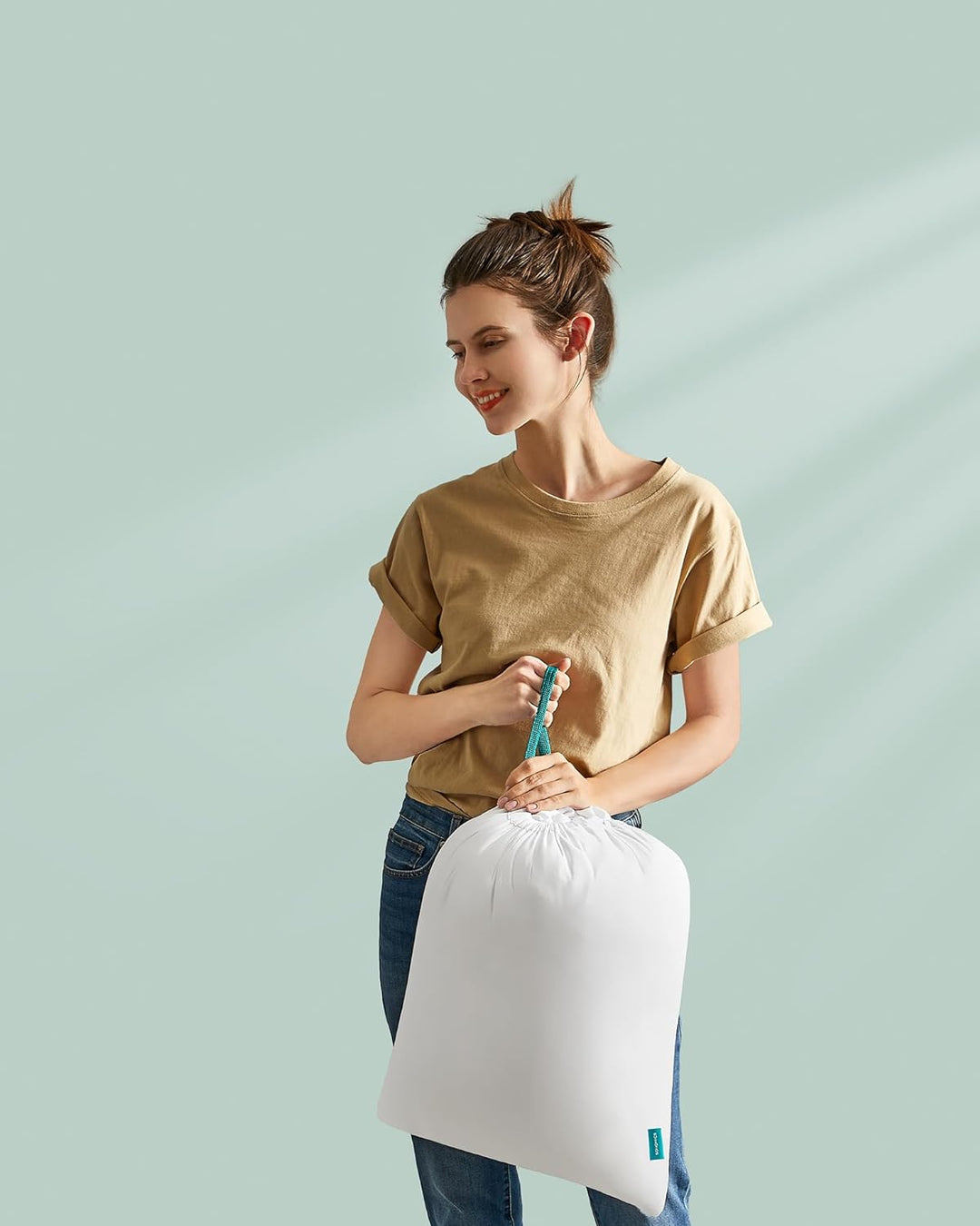 Pude 40 x 80 cm, 800 g fyld, blødt børstet polyesterstofoverflade, pude, maskinvaskbar ved 60°, med opbevaringspose, hvid