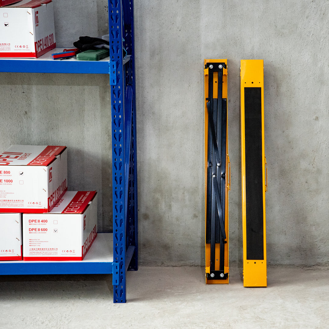 Arbejdsbænk, savbukke, donkraft, sammenklappelig, skridsikker, stål, orange, sort, 99,5 x 50 x 78 cm, belastningsevne 125 kg