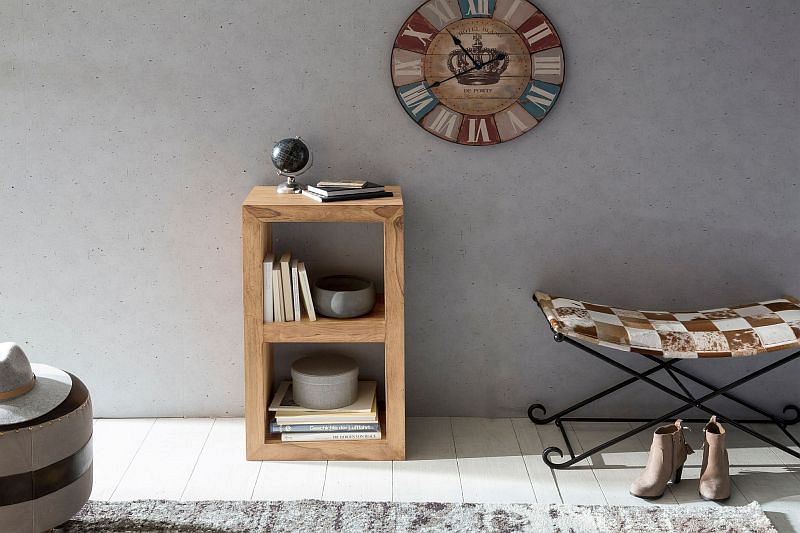 Reol i massivt akacietræ til at give dit hjem et landligt look, 88 cm høj