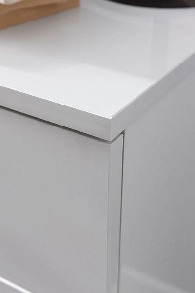 Rummelig natbord / sengebord i hvid højglans, 45x54x34cm