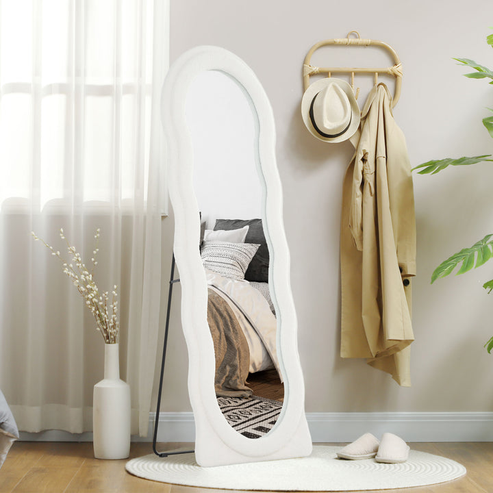 Spejl i fuld længde 160 x 60 cm buet stående spejl med bølgedesign brudsikkert glas hvidt