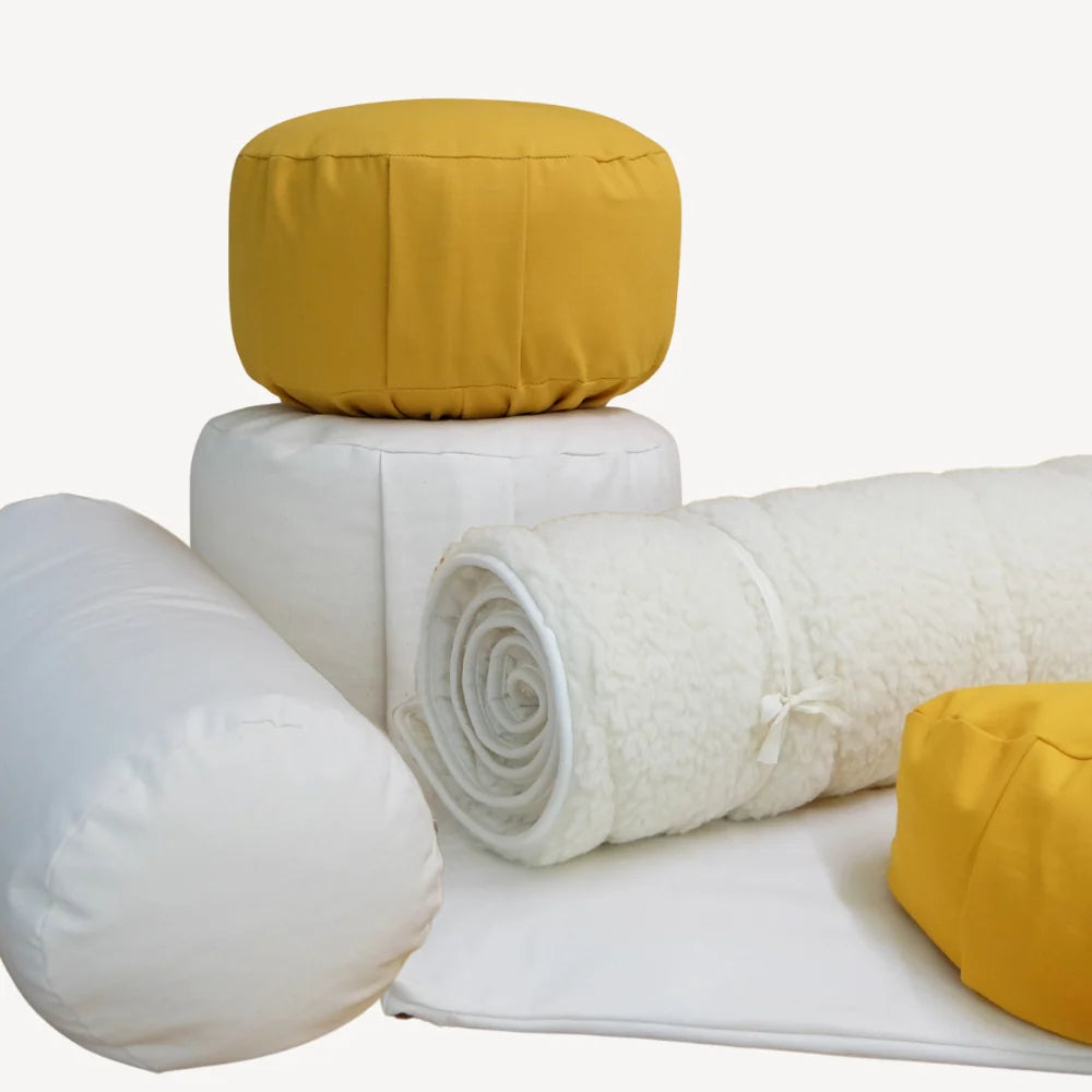 Økologisk yogamåtte i fåreuld – blød, varm og naturlig, 75 × 200 cm – ca. 500 g uldfyld