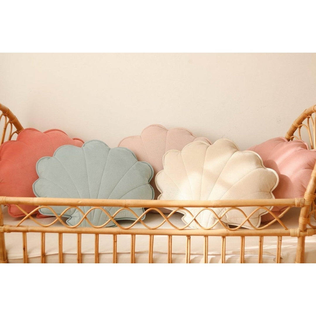 "Powder Mint" Velvet Shell Pude