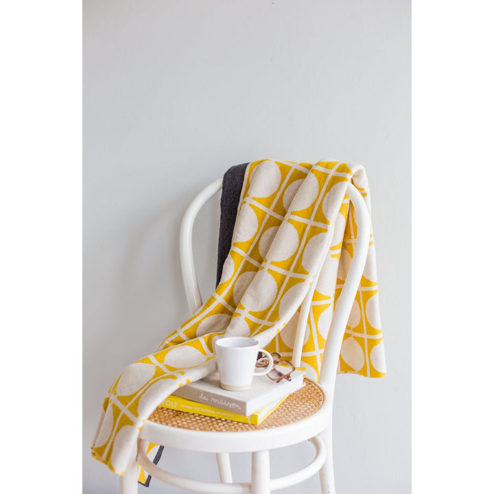 Don Yellow Jacquard slumretæppe – Blødt børstet bomuld