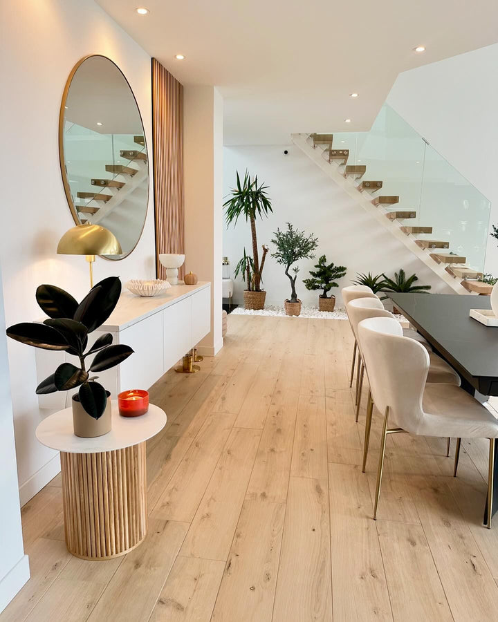 TRINIDAD sidebord i fyrretræ – stilrent design til dit hjem