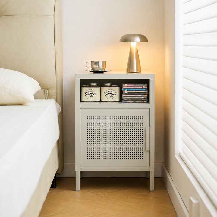 BODEN Natbord i metal med 1 dør, beige