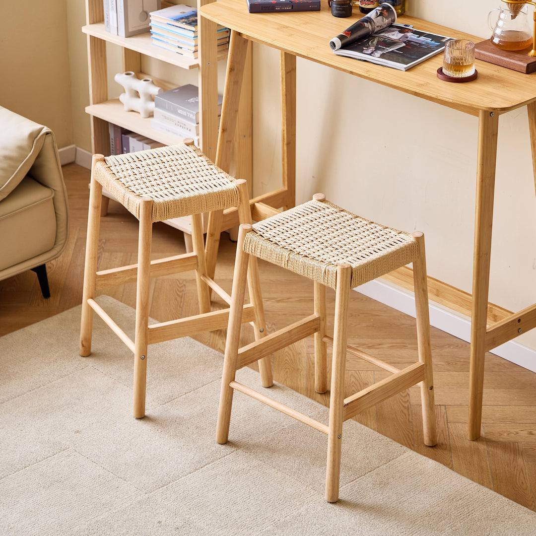 SALTA barstol i træ og reb – skandinavisk design med naturlig charme