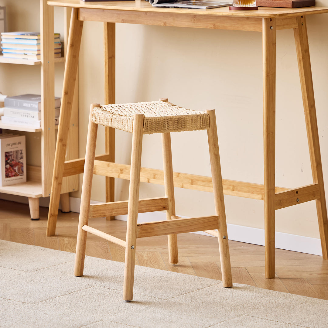 SALTA barstol i træ og reb – skandinavisk design med naturlig charme