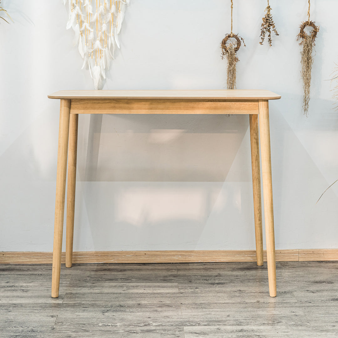 TRADITION barbord i fyrretræ – rustikt design og naturlig varme