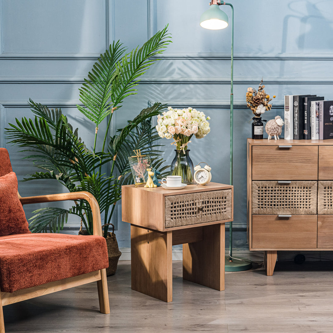 TOLEDO sidebord med skuffe – naturlige detaljer og skandinavisk design
