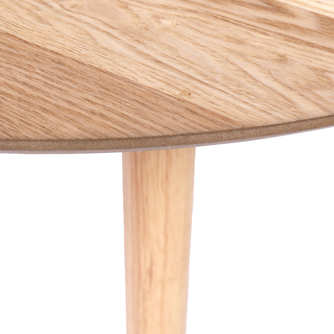 TRADITION spisebord i fyrretræ – naturlig varme og rustikt design