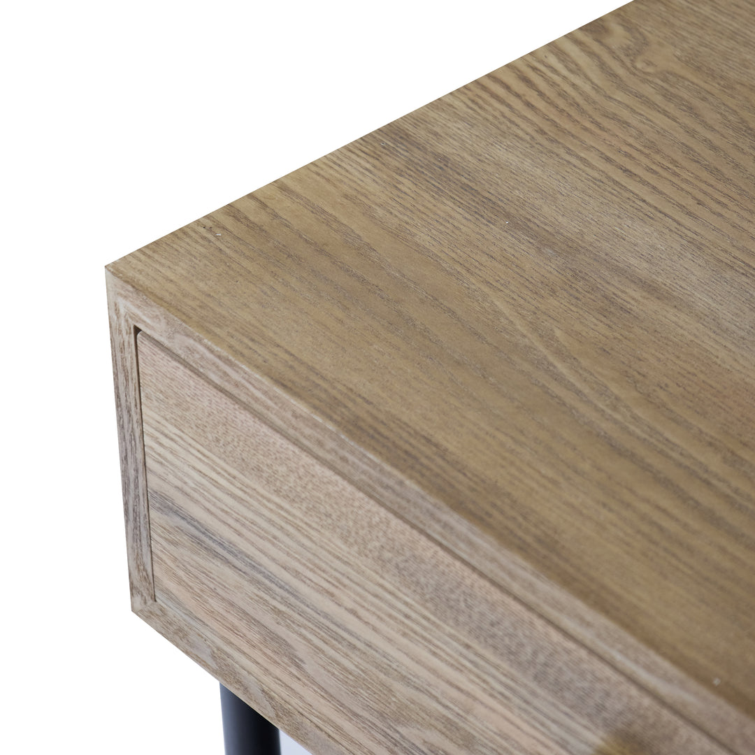 TORRING sidebord med skuffer – skandinavisk design og praktisk opbevaring