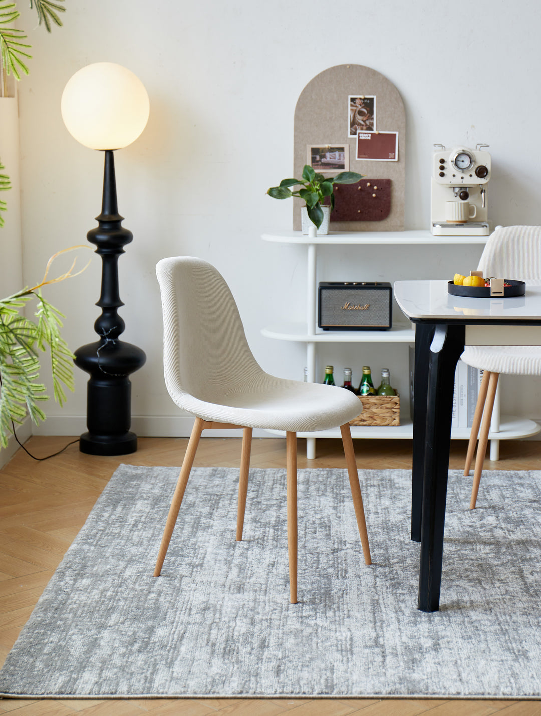 COPENHAGEN Sæt med 4 spisebordsstole i metal og beige fløjl