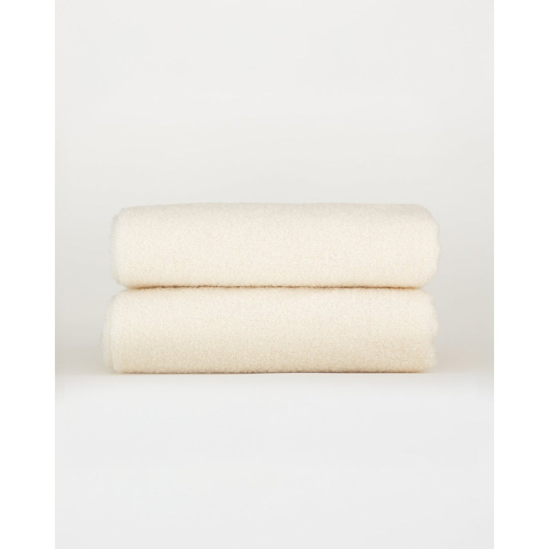 Uldbouclé uldtæppe Paris White