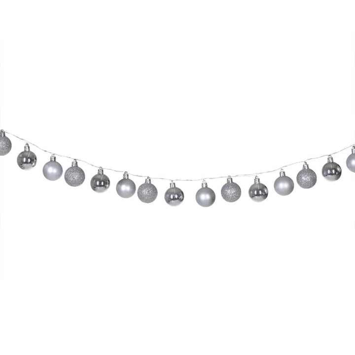 Lyskæde med julekugler i sølv