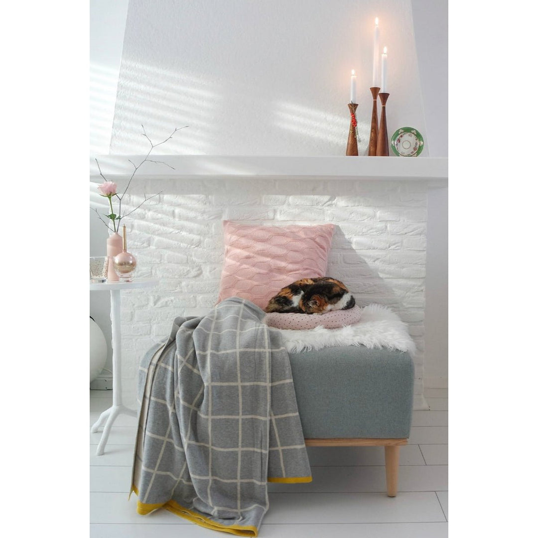 Todden Grey Jacquard slumretæppe – Blødt børstet bomuld
