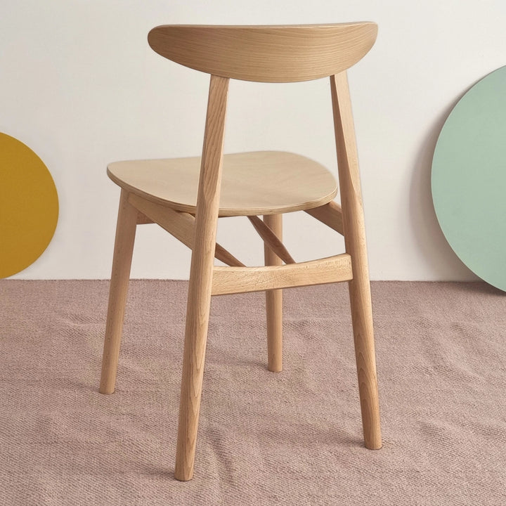 Klassiske retro spisebordsstol, naturfarvet FSC® bøgetræ, pakke med 2