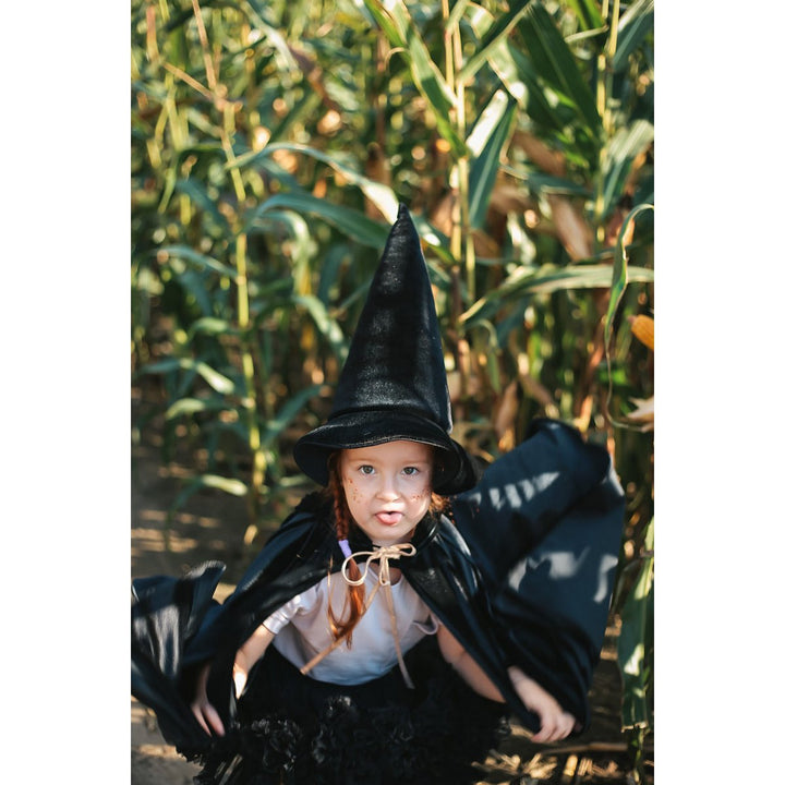 "Lille sort ridehætte" Magic Cape