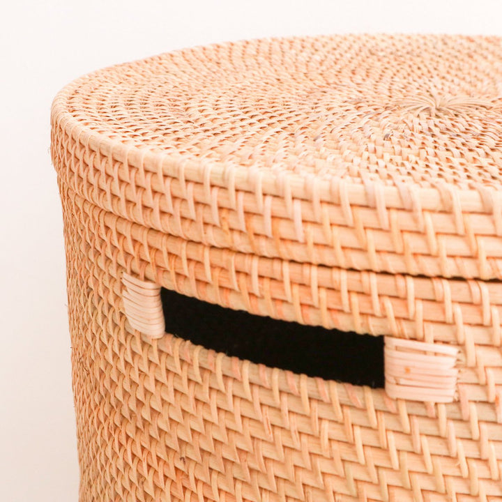 Vasketøjskurv med låg Opbevaringskurv lavet af rattan SARI (2 størrelser)
