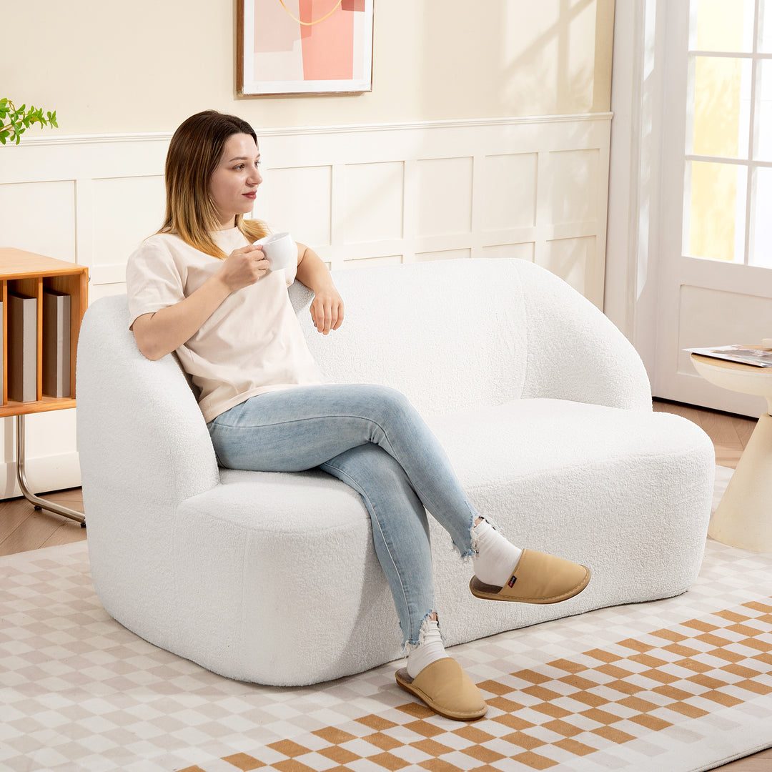 2-personers sofa, buet design, polstret sofa med fleecebetræk, til stue, soveværelse, hjemmekontor, cremehvid