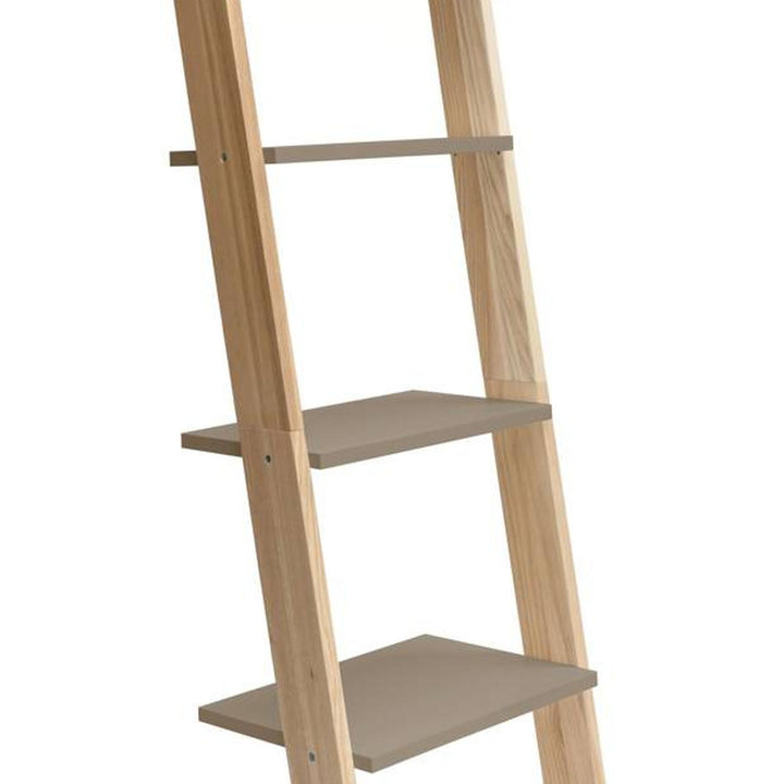 Detalje af asketræ, MDF og rundt spejl