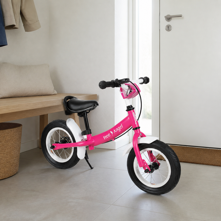 Børne løbecykel, design: Street Angel – hero i naturlig brug