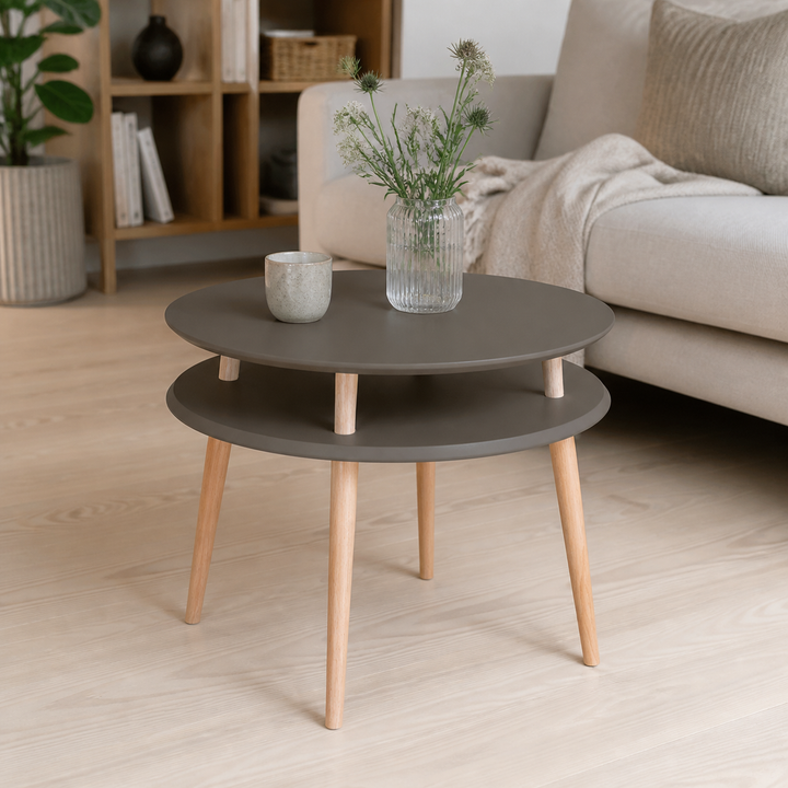 UFO Sofabord diameter 70cm x højde 61cm Brun – supplerende neutral dagslysscene