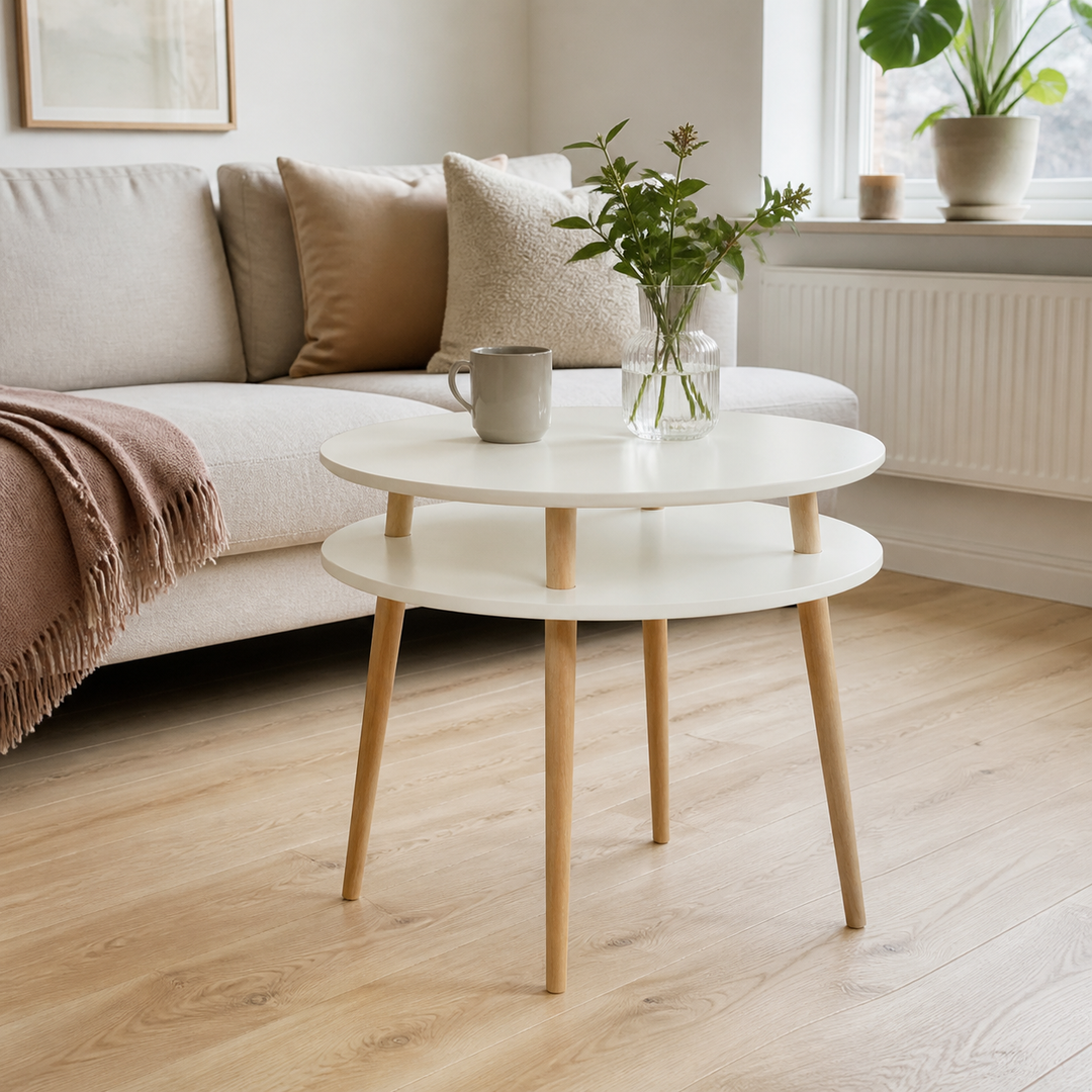 UFO Sofabord diameter 70cm x højde 61cm Hvid – hero i naturlig brug