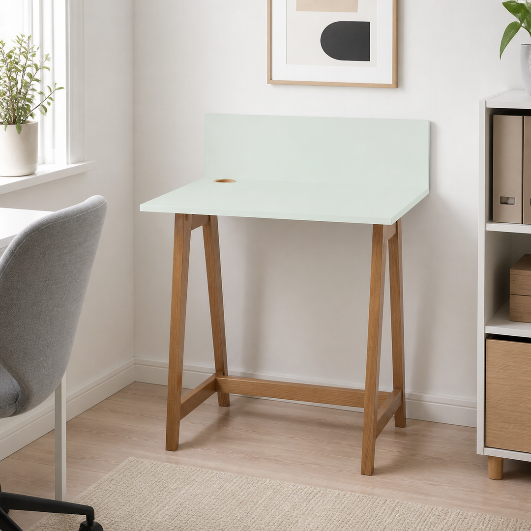 LUKA Asketræ Skrivebord 65x50cm Fleeting Mint – hele produktet samlet og ryddeligt