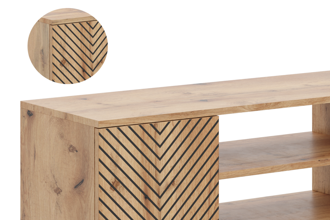 Lav TV-kommode - sildebensmønster - højde 49 cm, bredde 135 cm, dybde 40 cm