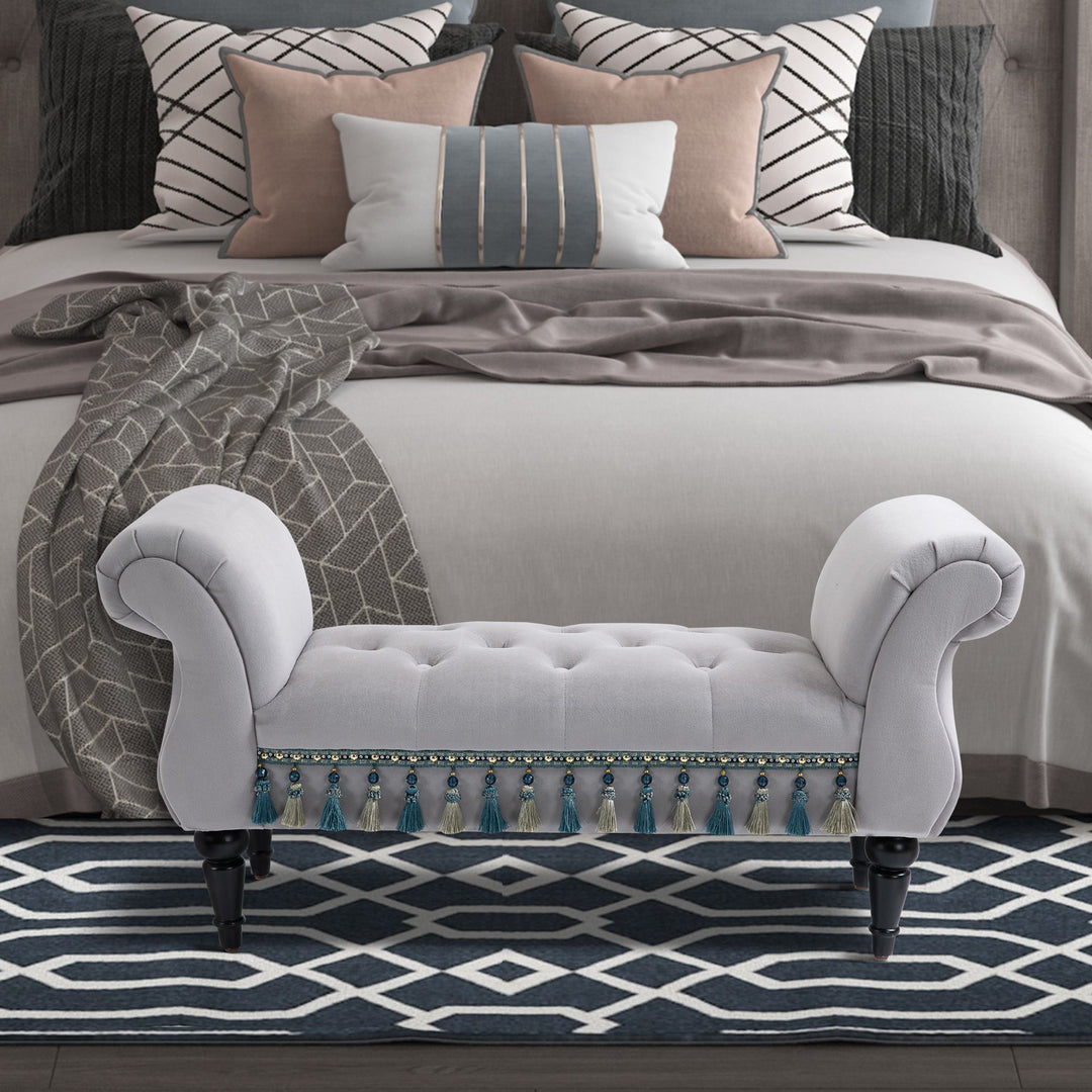 Polstret bænk, fløjlslook, luksuriøs sengebænk med træben, entrébænk til soveværelse, lasteevne op til 150 kg, lysegrå, 117 x 40 x 58 cm