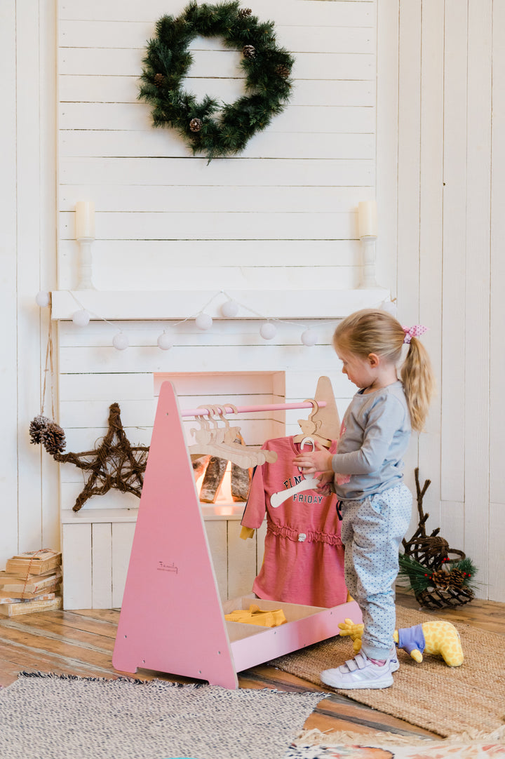 Montessori tøjstativ til selvstændige børn, pink