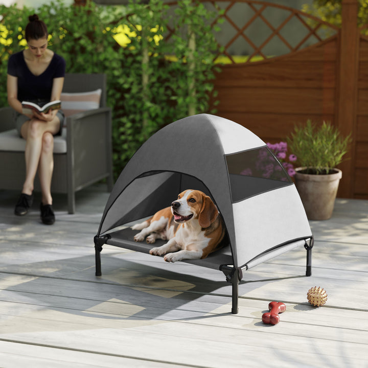 Udendørs hundeseng med tag, hævet hundeseng til mellemstore hunde, 76 x 61 x 71 cm, lysegrå