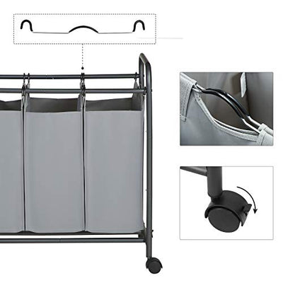 Vasketøjskurv med 3-rum til nem sortering - med aftagelig poser og hjul, i smuk grå farve - Lammeuld.dk